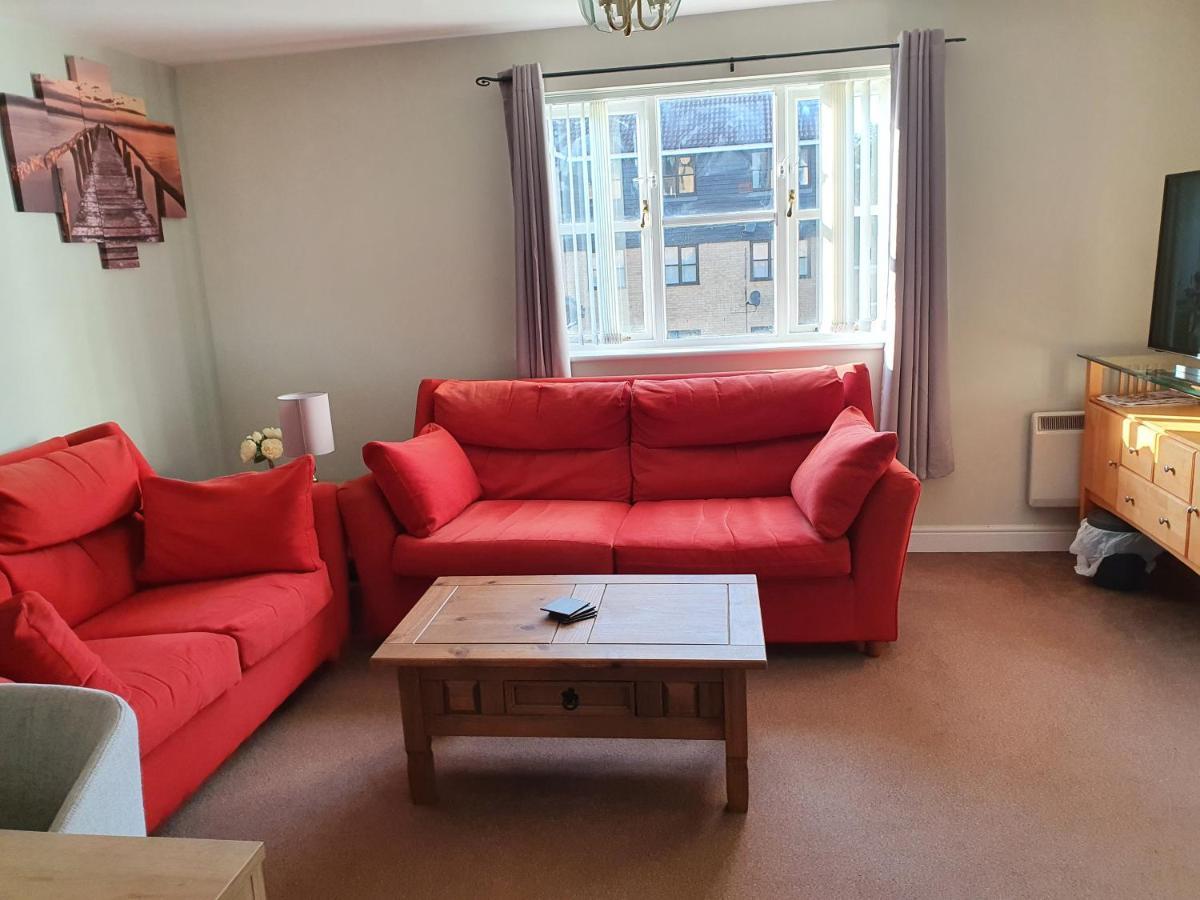 Entire 2 Bedroom Apartment Free Parking Saffron Walden Exterior foto